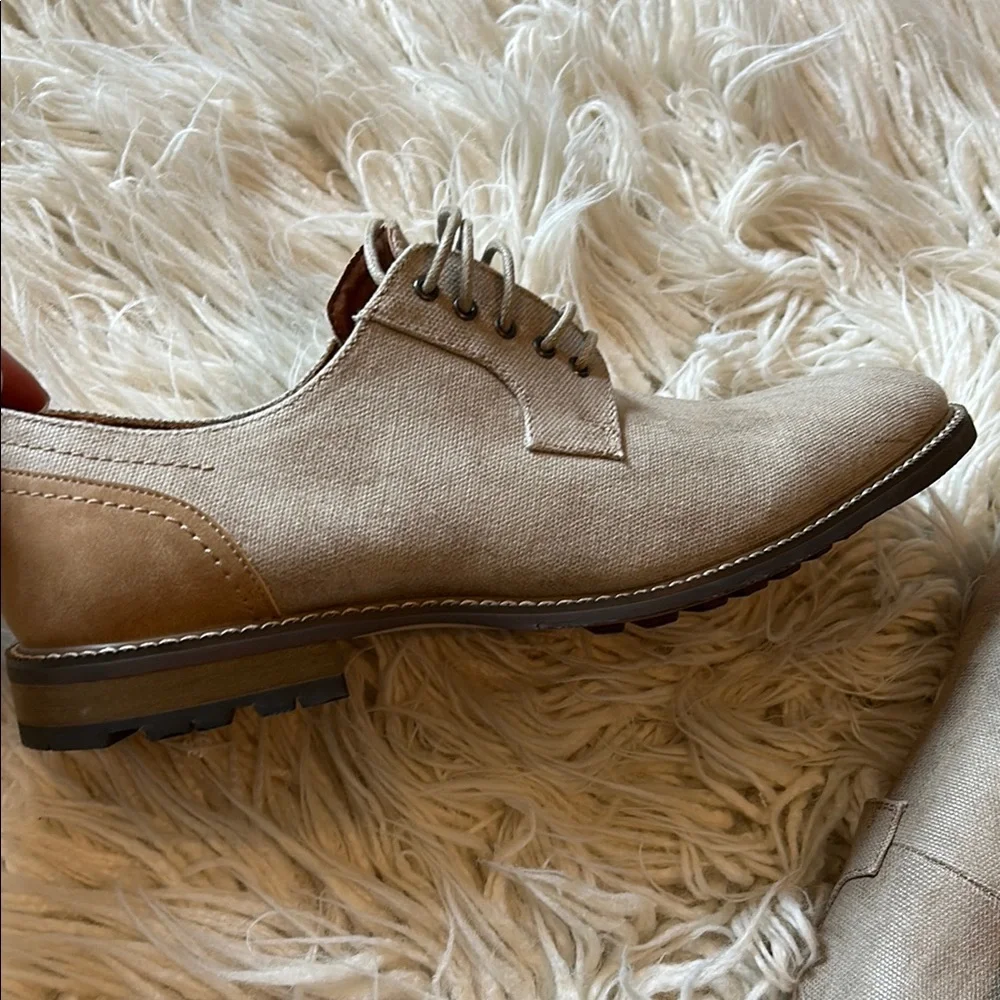 Carlo Morandi size 10 men’s Tan Oxford Shoes with Sturdy Sole and Lace-Up Design